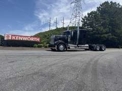 2027 Kenworth W900L photo 2