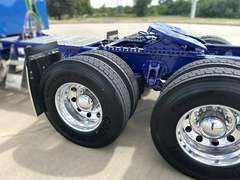 2027 Kenworth W900L photo 4