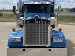 2027 Kenworth W900L photo 7