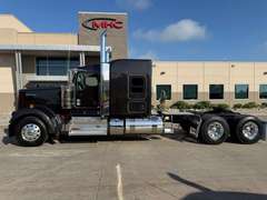 2027 Kenworth W900L photo 6