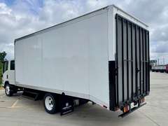 2027 Isuzu NPR-HD photo 10