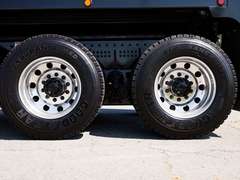 2027 Kenworth T880S PH photo 4
