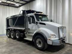 2027 Kenworth T880 photo 1