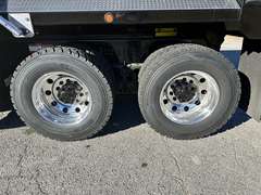 2027 Kenworth T880 photo 4