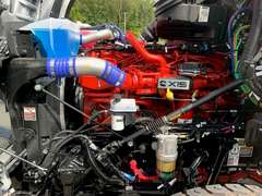 2027 Kenworth T880 photo 6