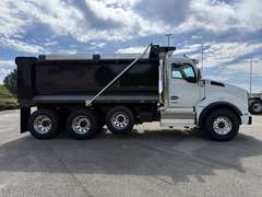 2027 Kenworth T880 photo 8