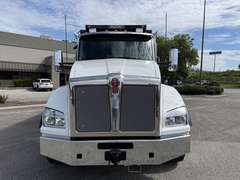 2027 Kenworth T880 photo 2