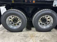 2027 Kenworth T880 photo 4