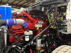 2027 Kenworth T880 photo 5