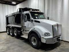 2027 Kenworth T880 photo 1