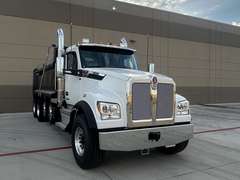 2027 Kenworth T880 photo 2