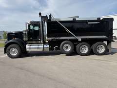 2027 Kenworth W900 photo 7