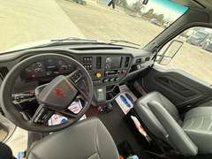2027 Kenworth T280 photo 3