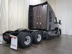 2027 Kenworth T680 photo 4