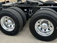 2027 Kenworth T880S PH photo 4