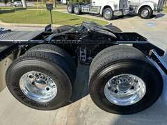 2027 Kenworth W900L photo 4