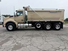2027 Kenworth T880 photo 8
