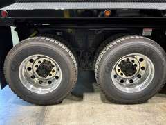 2027 Kenworth T880S PH photo 3