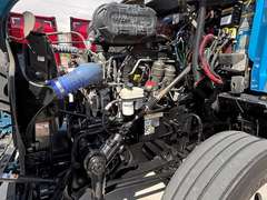 2022 Peterbilt 579 photo 6