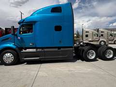 2022 Peterbilt 579 photo 10