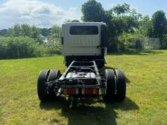 2027 Isuzu NPR-HD photo 5