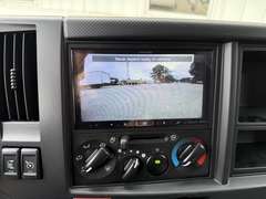 2027 Isuzu NPR-HD photo 10