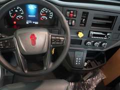 2027 Kenworth T280 photo 2