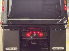 2027 Kenworth T880S photo 4