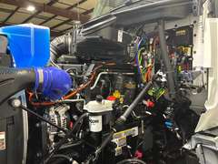 2027 Kenworth T880S photo 5