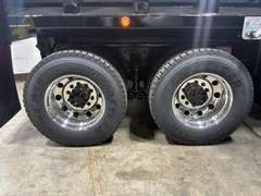 2027 Kenworth T880S PH photo 3