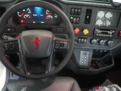 2027 Kenworth T480 photo 2