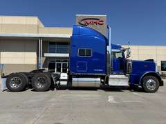 2022 Peterbilt 389 photo 7