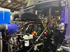 2027 Kenworth T880S photo 6