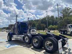 2027 Kenworth W900 photo 9