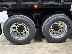 2027 Kenworth T880S PH photo 3