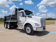 2027 Kenworth T880 photo 1