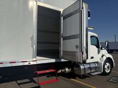 2023 Kenworth T380 photo 5