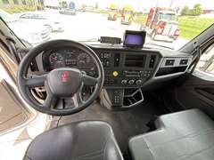 2024 Kenworth T380 photo 3