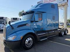 2022 Peterbilt 579 photo 3