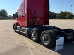 2022 Kenworth T680 photo 4