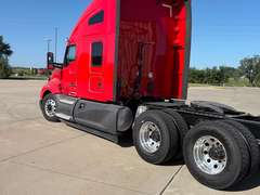 2022 Kenworth T680 photo 9