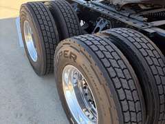 2022 Kenworth T680 photo 8
