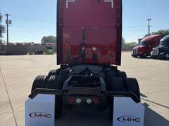 2022 Kenworth T680 photo 3