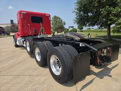 2020 Peterbilt 567 photo 9