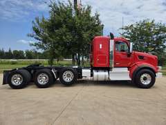 2020 Peterbilt 567 photo 7