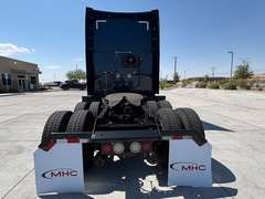 2023 Kenworth T680 photo 5