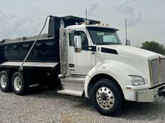 2027 Kenworth T880 photo 1