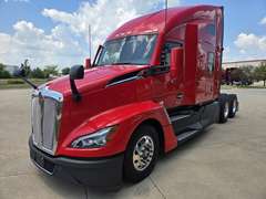 2024 Kenworth T680 photo 2