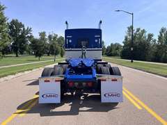 2027 Kenworth W900L photo 5