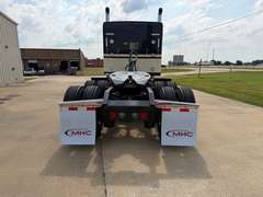 2027 Kenworth W900L photo 5
